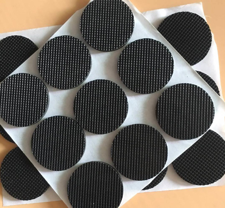 網(wǎng)格防滑橡膠墊